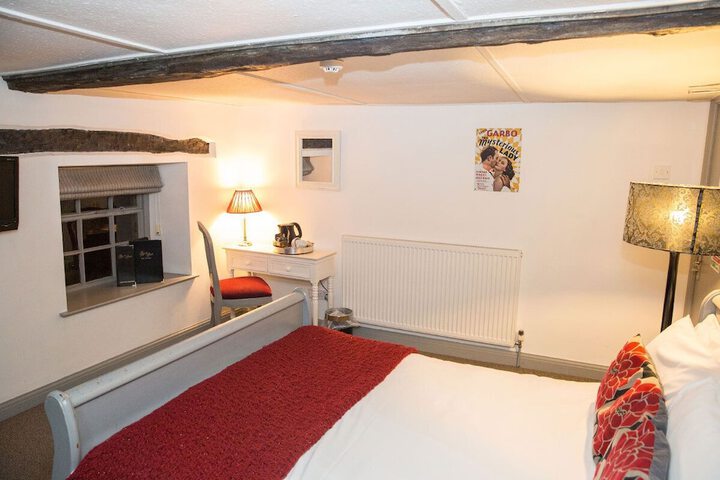 Room 18 of 44