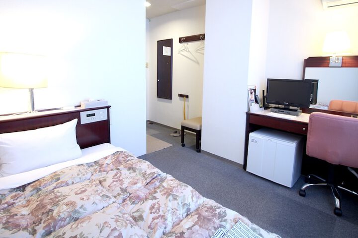 Room 6 of 29