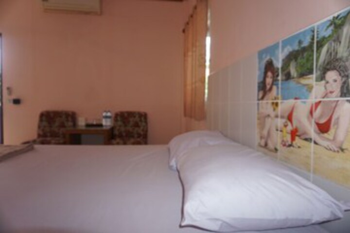 Room 17 of 26
