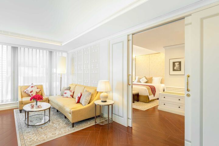 Room 14 of 22