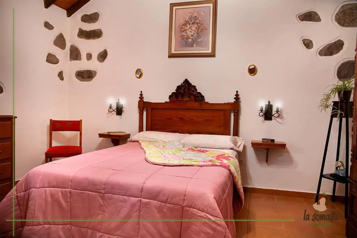 Room 2 of 12