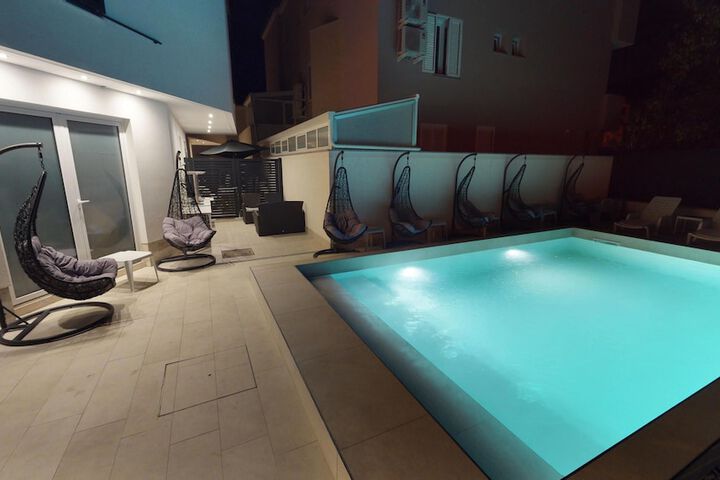 Pool 38 of 54
