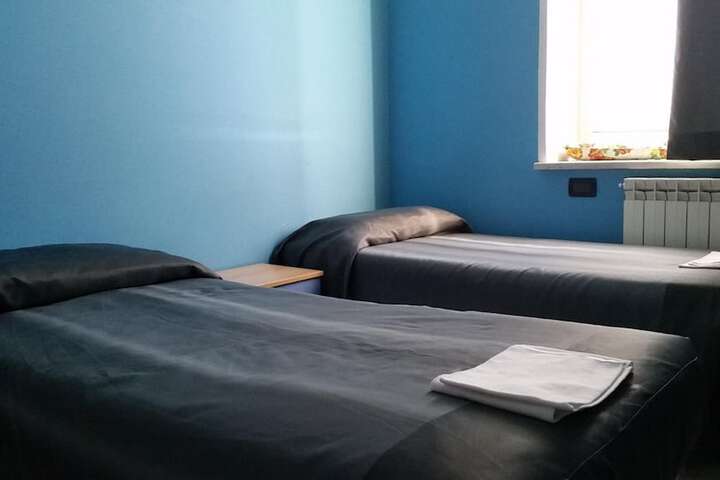 Room 26 of 53