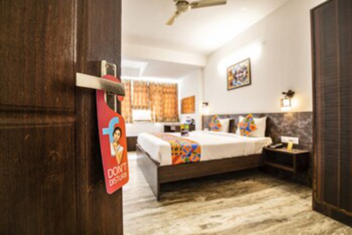 Room 19 of 25