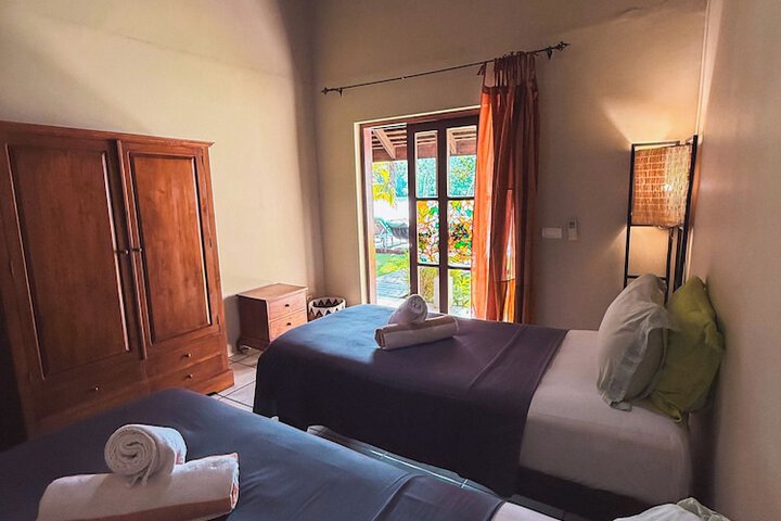 Room 28 of 186