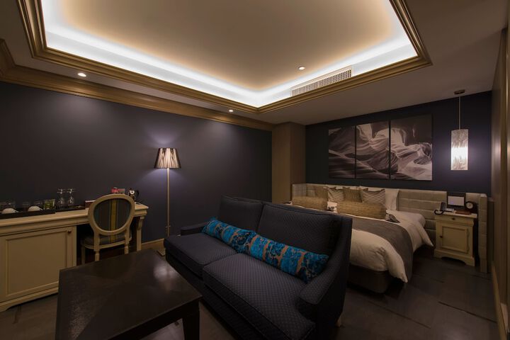 Room 4 of 59