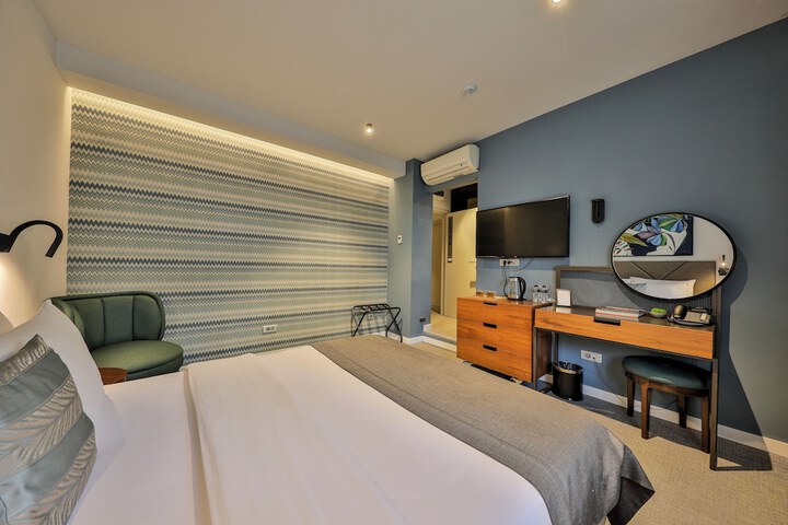 Room 19 of 70