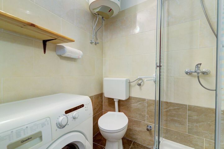 Room 20 of 40