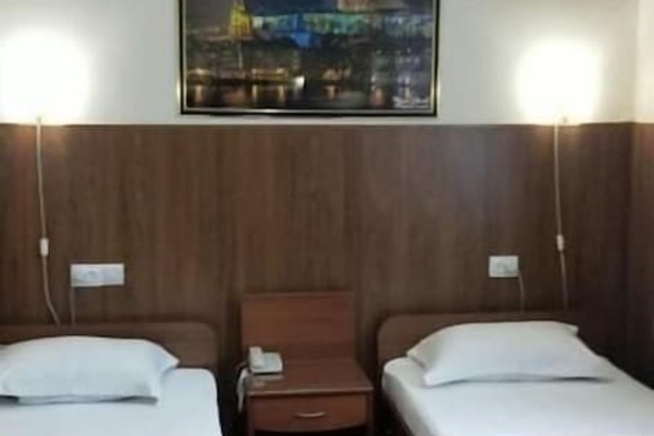 Room 21 of 62