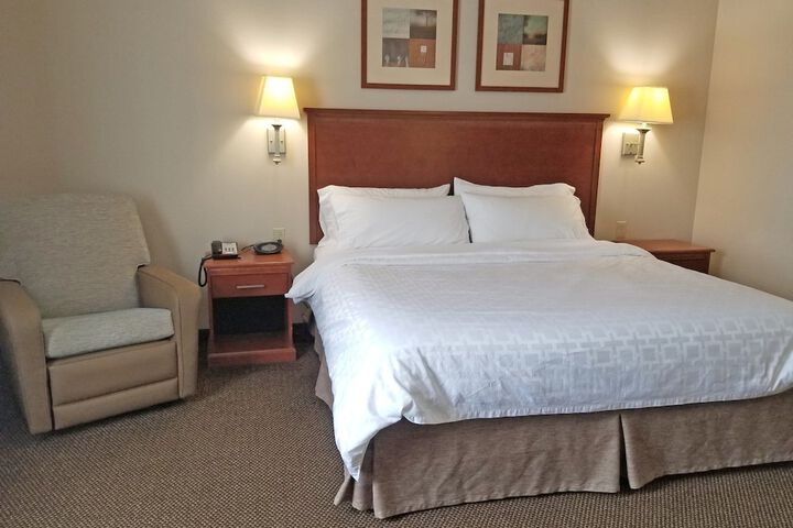 Room 21 of 85
