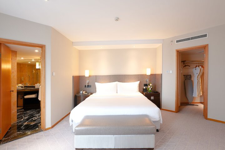Room 20 of 87