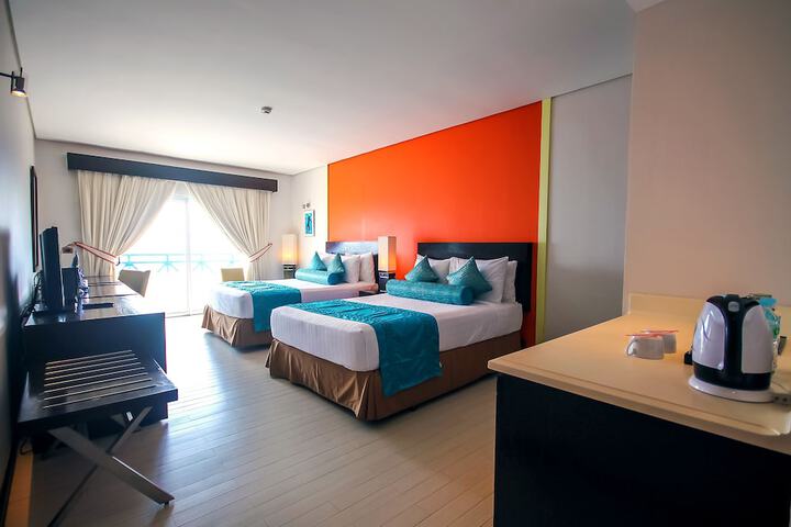 Room 15 of 152