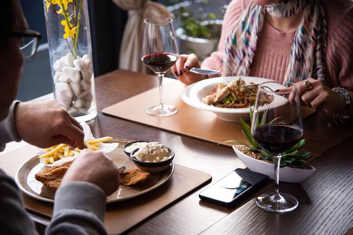 Dining 48 of 74