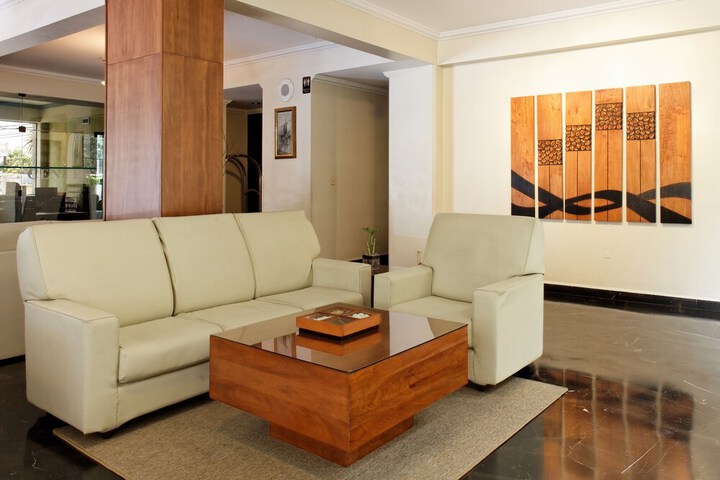 Hotel Interior 6 of 60