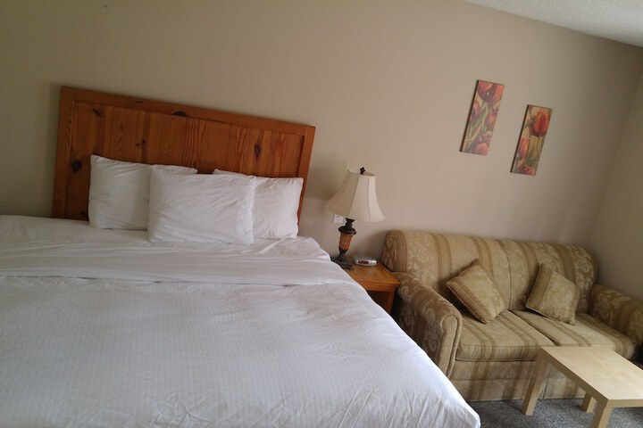 Room 6 of 21