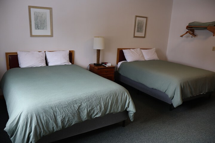 Room 10 of 23