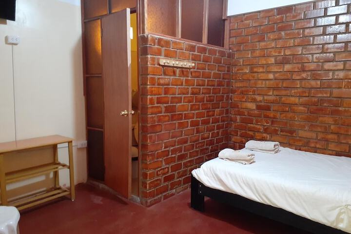 Room 7 of 55