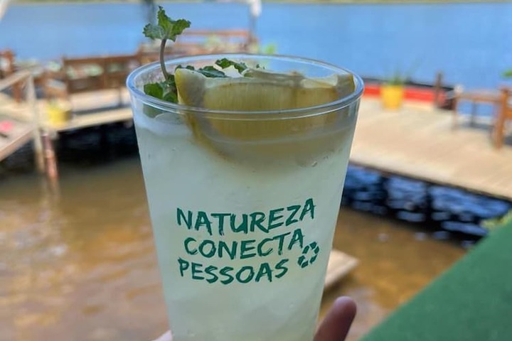 Lounge 121 of 153