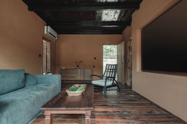 Room 38 of 110