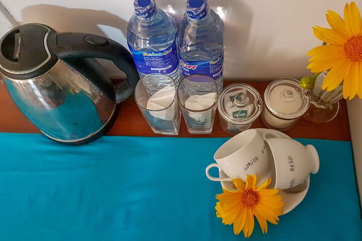 Breakfast/Coffee Service 28 of 44