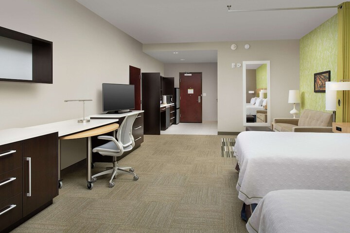 Room 30 of 108
