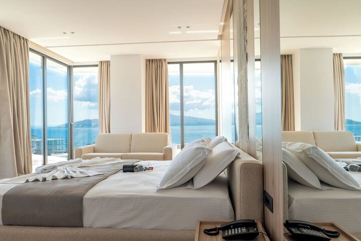 Room 21 of 76