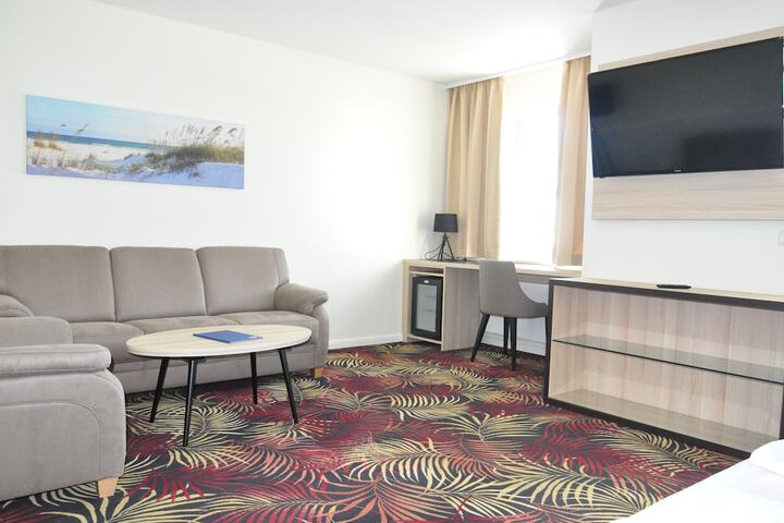 Room 14 of 26