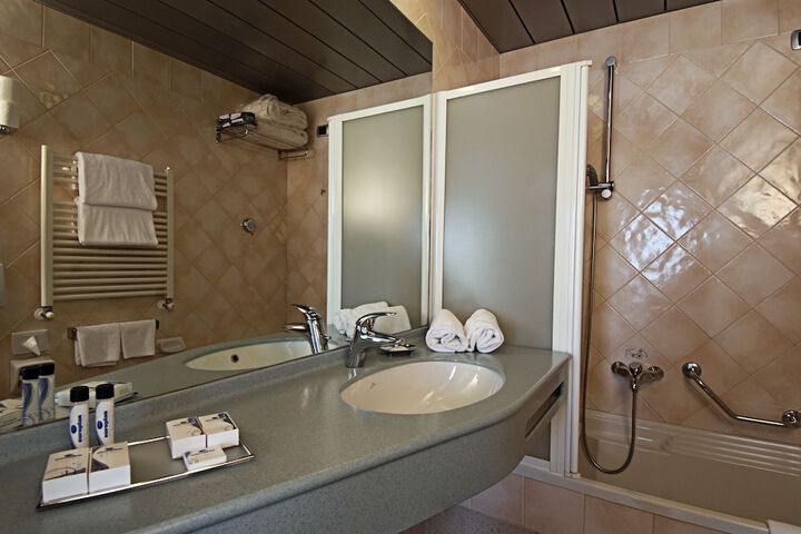 Bath Interior