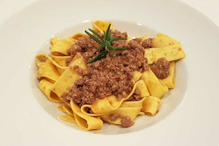 Dining 36 of 52