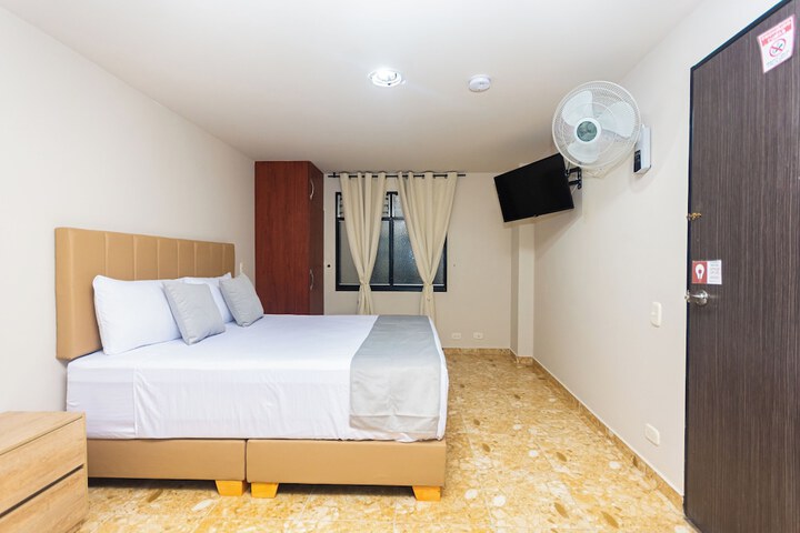 Room 7 of 26