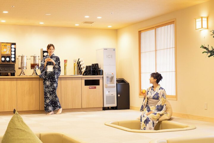 Guest Lobby