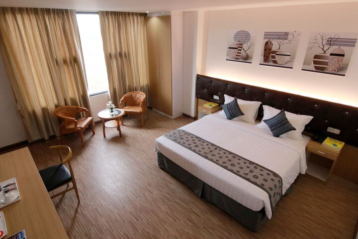 Room 12 of 60