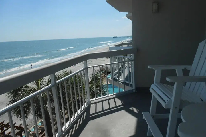 Terrace/Patio 7 of 16