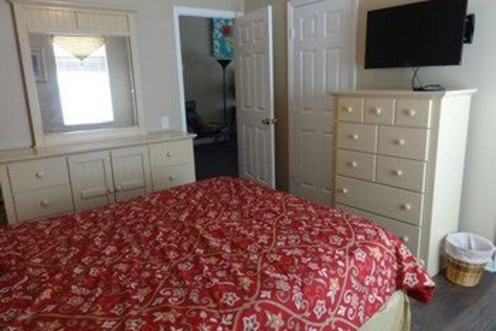Room 18 of 43