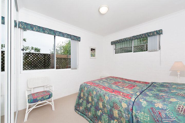 Room 6 of 22