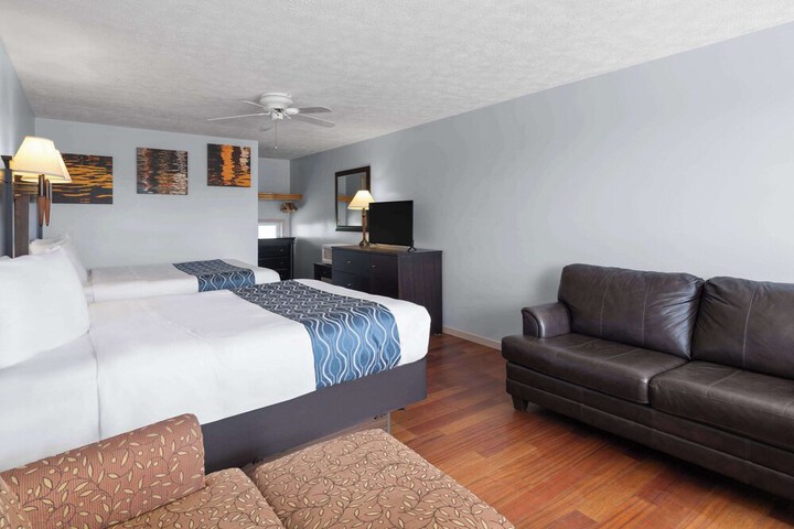 Room 18 of 23