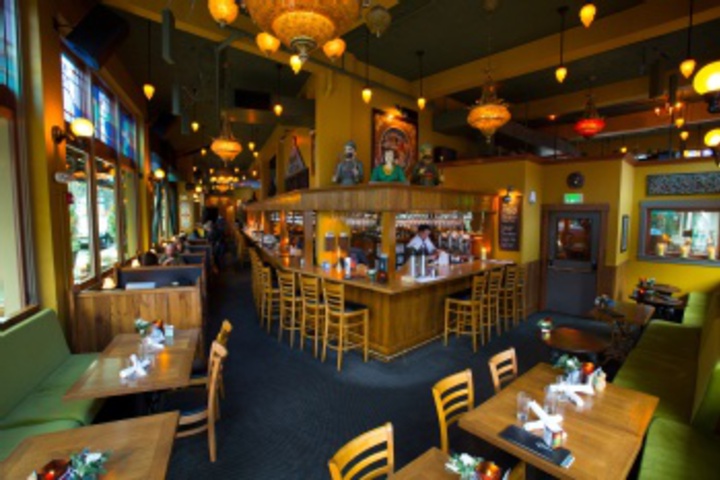 Dining 226 of 420