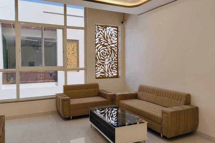 Hotel Interior 2 of 17