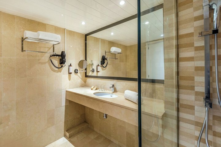 Bath Photo