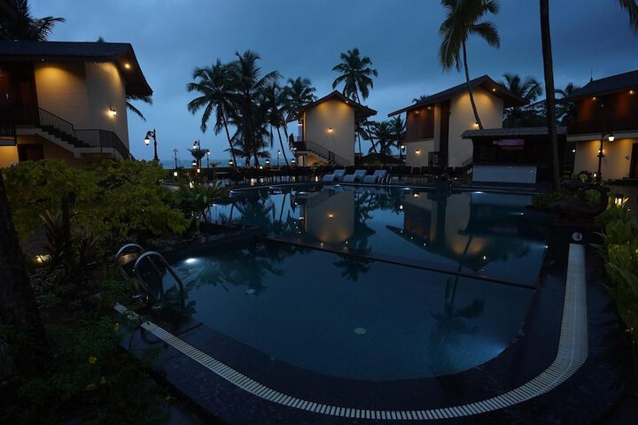 Pool 19 of 54