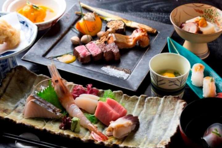 Dining Photos