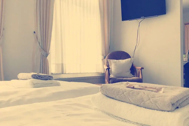 guest_rooms