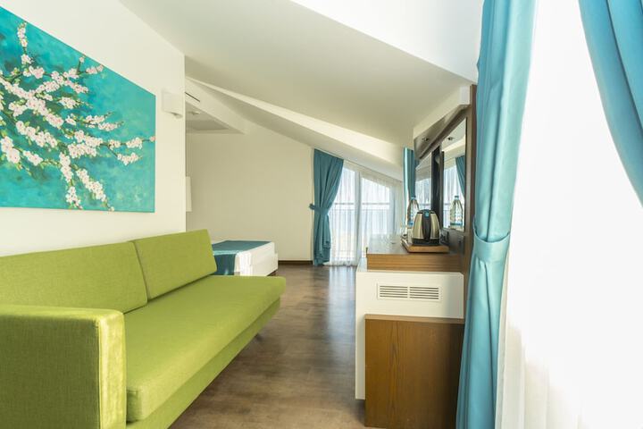 Room 29 of 158
