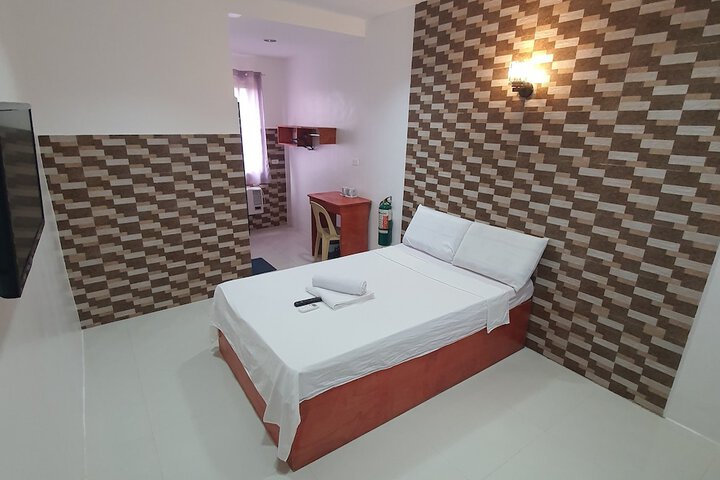 Room 12 of 65