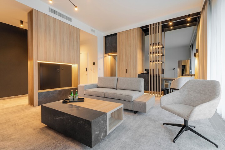 Room 5 of 29