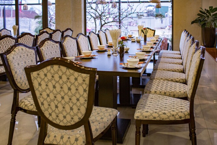 Dining 92 of 109