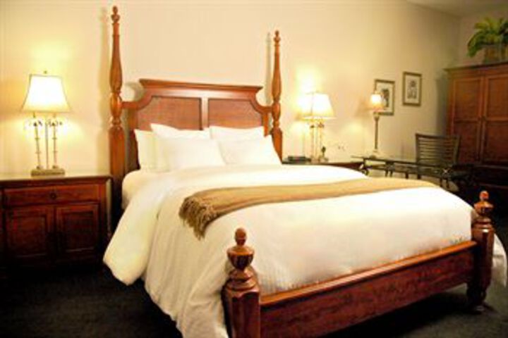 Suite Room