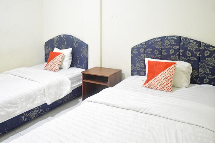 Room 14 of 24