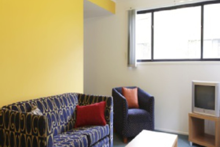 Room 213 of 252