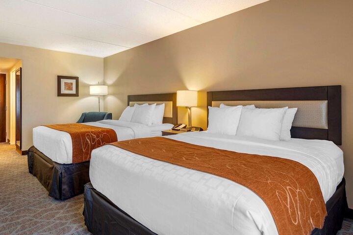 Standard 2 Queen Beds Accessible (6 of 11)